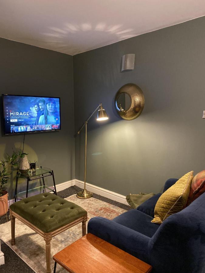 Nest Easy - Derngate Basement Apartamento Northampton